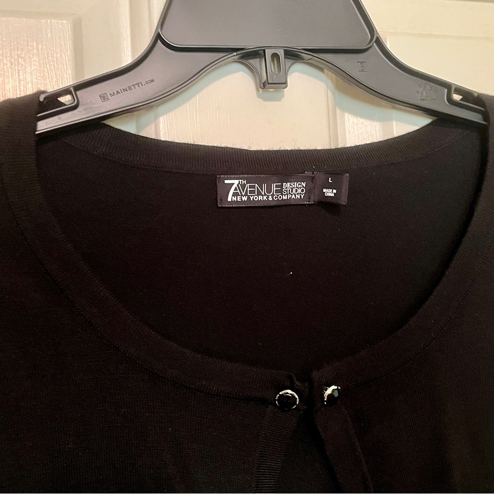 New York & Company Black Cropped Cardigan Sweater - Picture 2 of 3